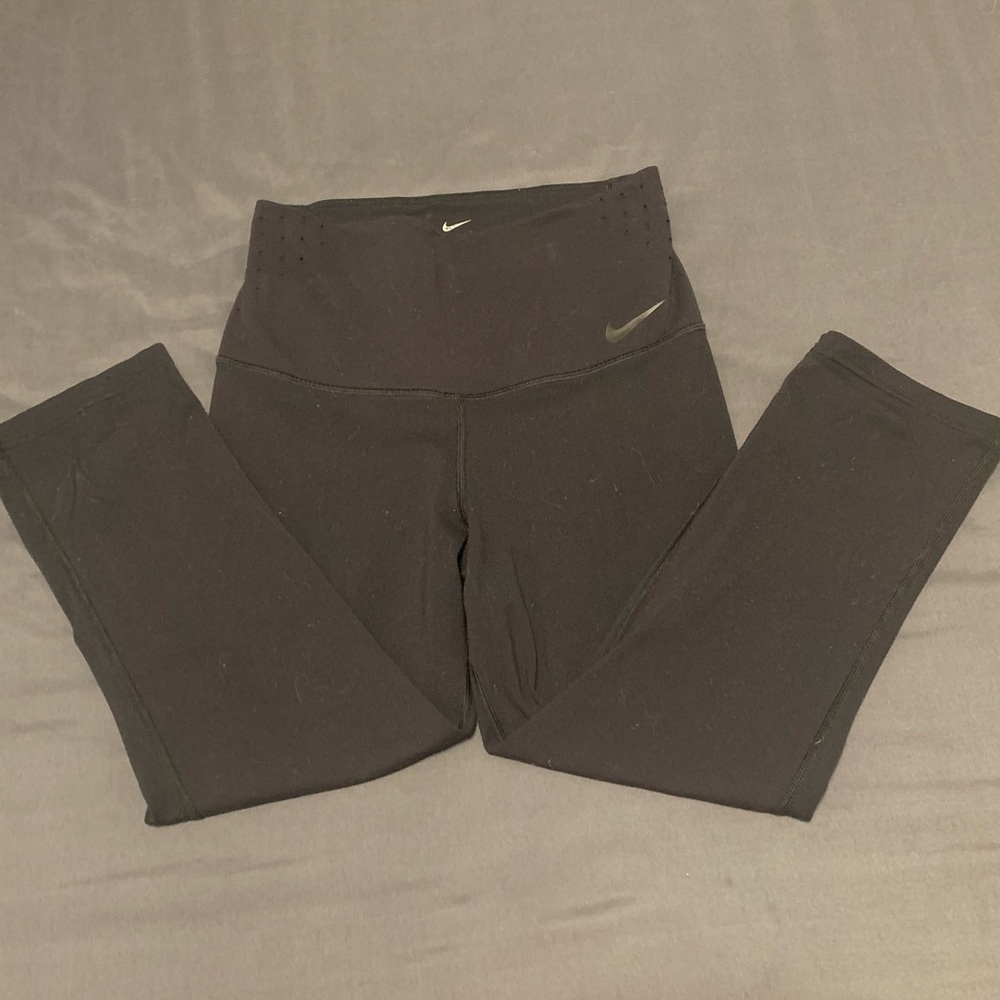 Nike Sculpt Capri Legging